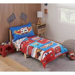 Pixar 4pc Cars Toddler Bed Set NWT